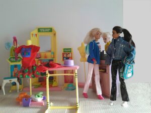 Annie & Patrizia have a chat
